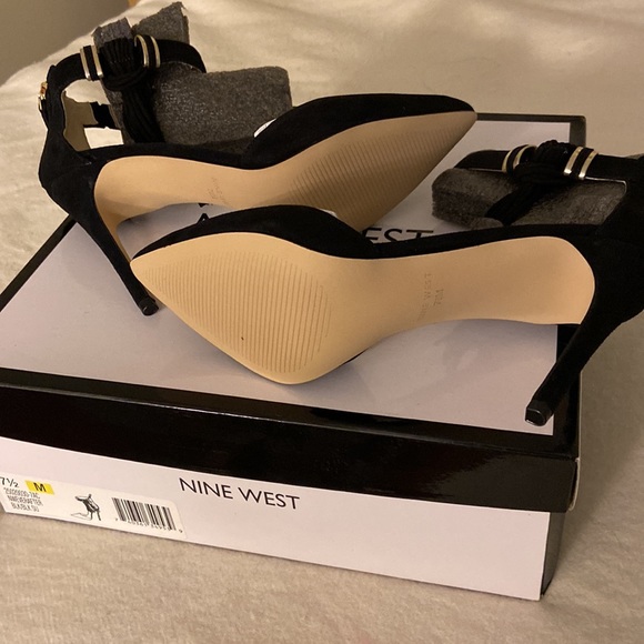 Nine West hills,size 7 1/2,new. - Picture 4 of 6